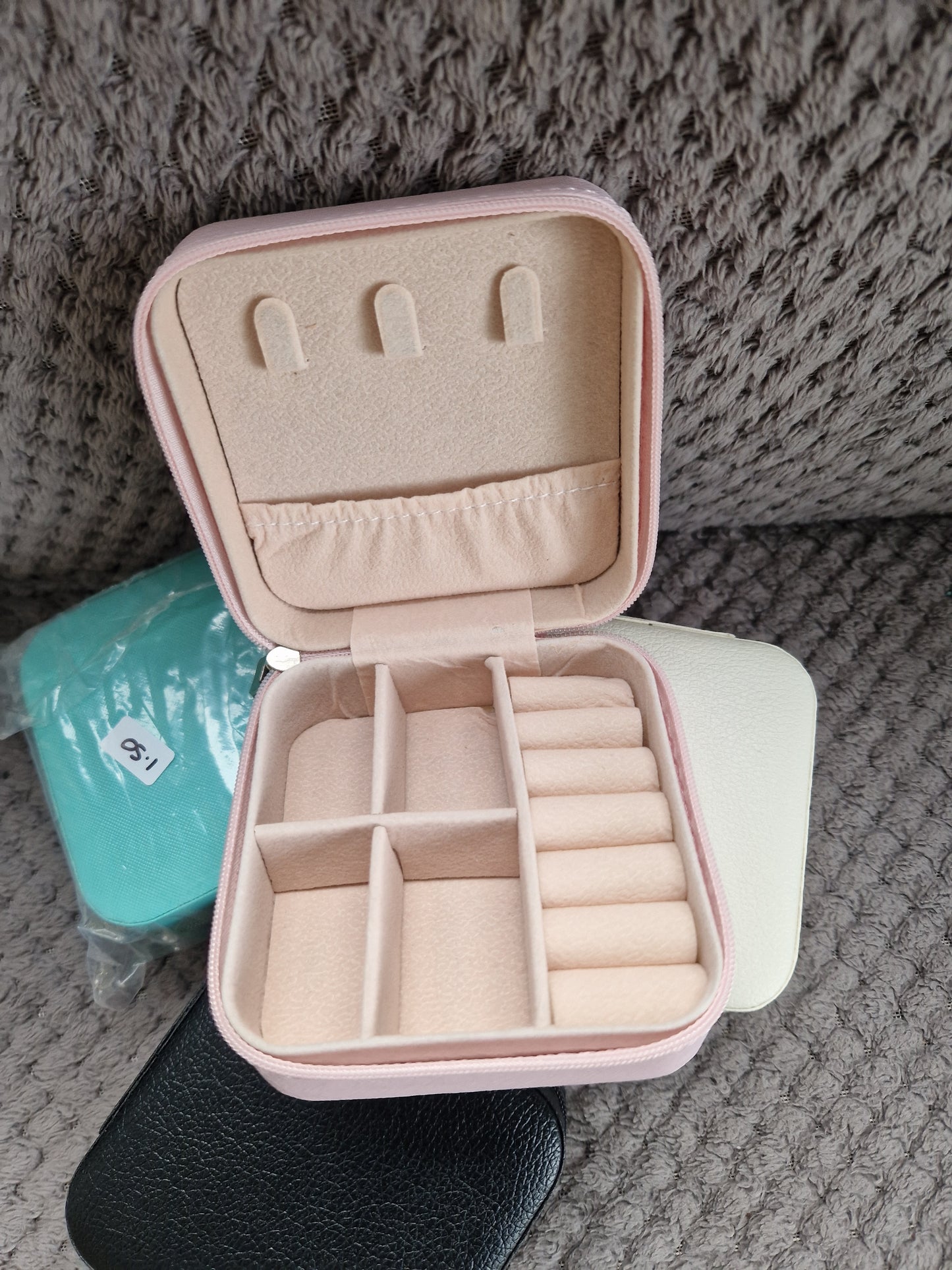 REDUCED Mini Jewellery box  stocking filler. travel